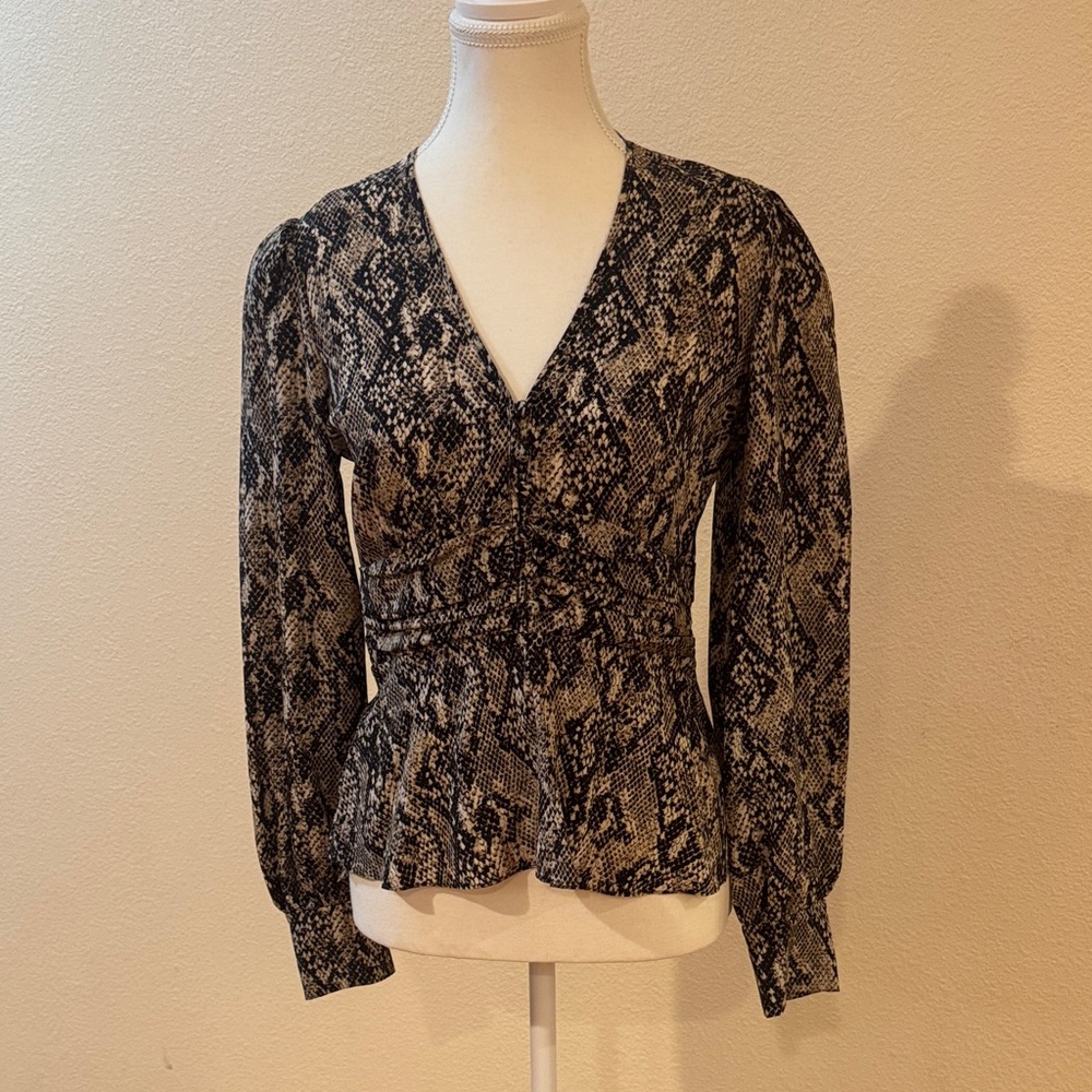 Veronica Beard Black and Cream Patterned Blouse